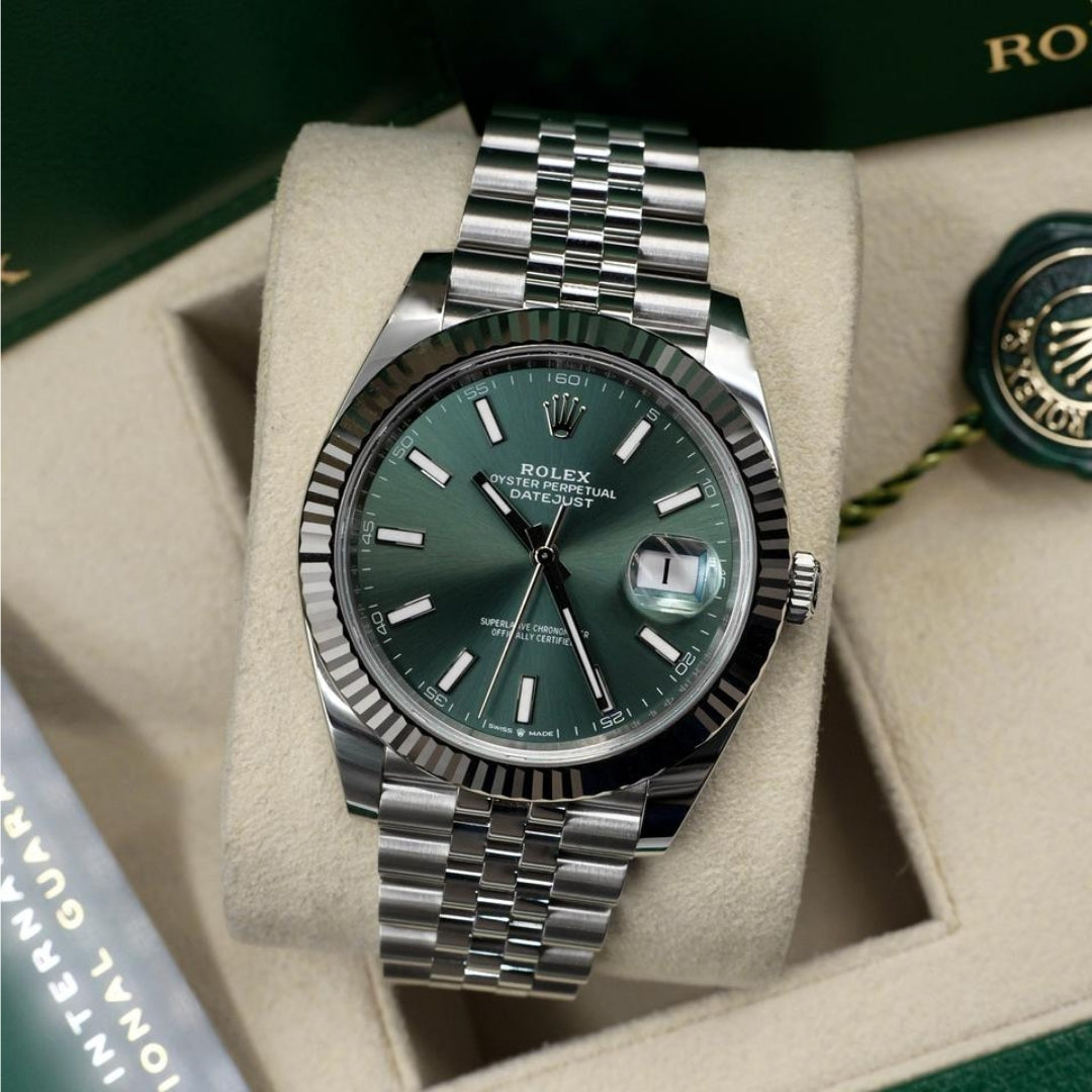 Rolex Datejust 41 Green Dial Jubilee Full Set