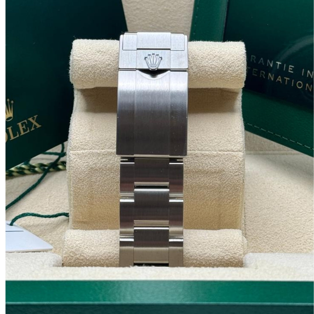 Rolex Explorer II Black Dial Oyster Full Set