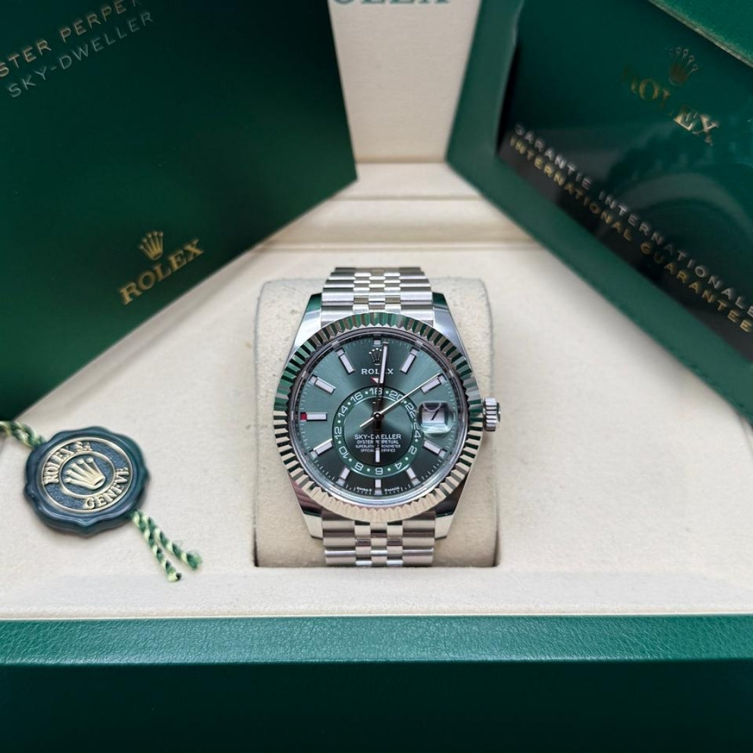 Rolex Sky-Dweller 42 Green Dial Jubilee Full Set