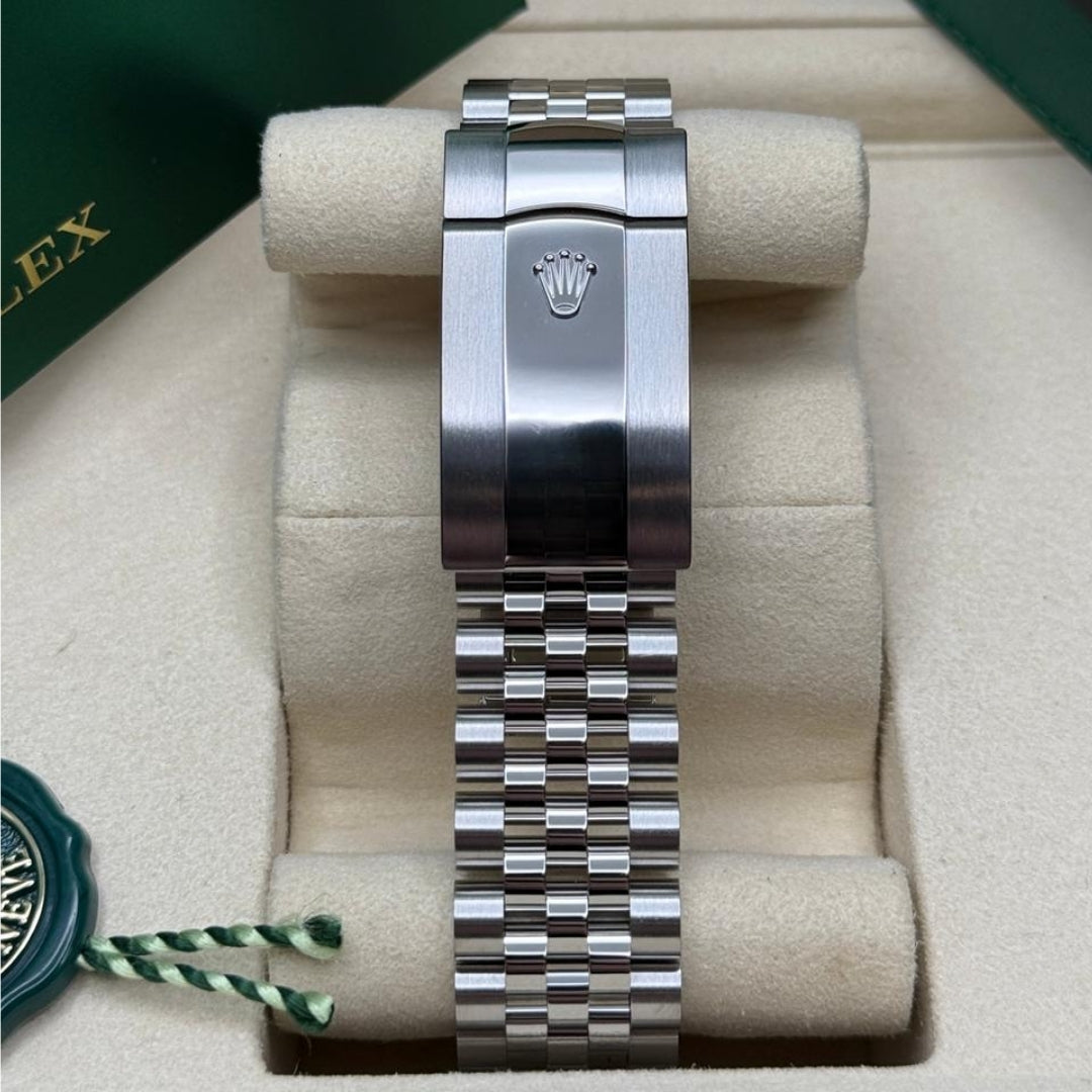 Rolex Sky-Dweller 42 White Dial Jubilee Full Set